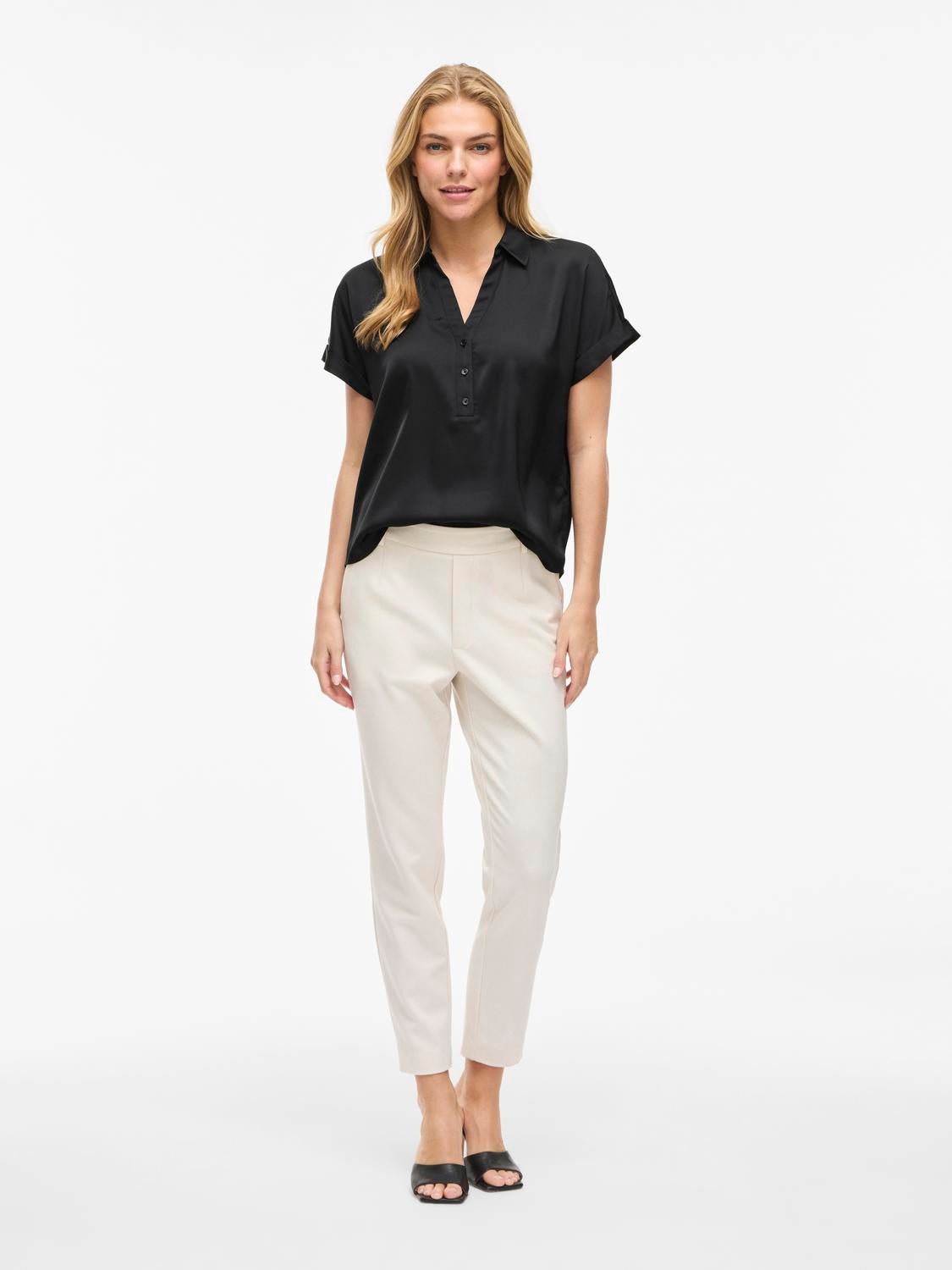 VIENNA Top - Black Beauty - VERO MODA & VILA Bergvik